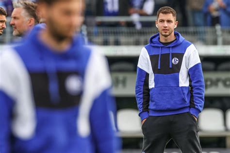 FC Schalke 04 Schröder Doppelschlag Auch ER bleibt S04 erhalten