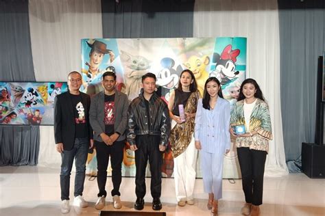 Foto Ultah Ke 100 Walt Disney Rilis Koleksi Bersama Sederet Merek Lokal