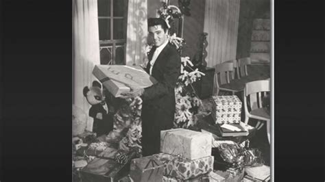 Elvis Presley Santa Claus Is Back In Town Youtube