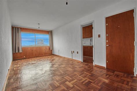 Venta apartamento 3 dormitorios 2 baños Pocitos nuevo Próx Montevideo