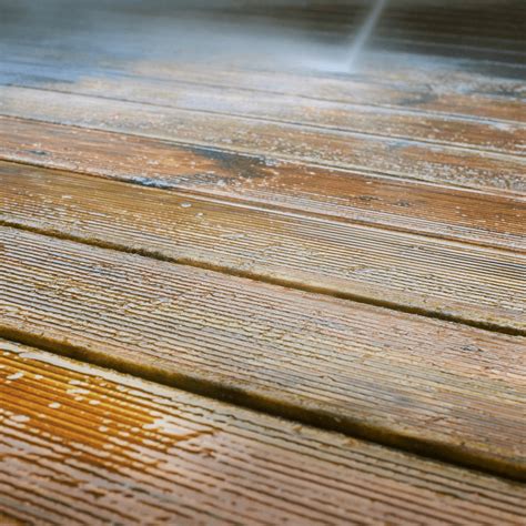 5 Ways to use Oxygen Bleach to Clean Naturally Around Your Home