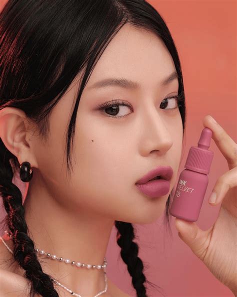 Get Smooth And Blurred Lips With Peripera Ink The Velvet