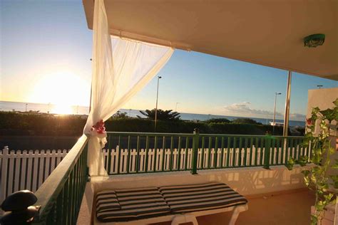 Terraza Con Vista Al Mar Rom Ntica Primavera En Gran Canaria