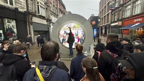 Sidewalk Video Portal Linking New York Dublin By Livestream