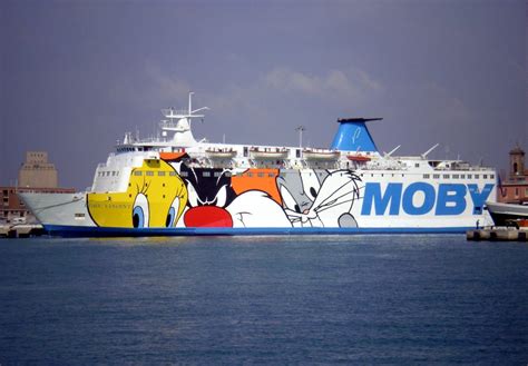 Mit Der F Hre Von Moby Lines Vom Festland In Italien Nach Sardinien