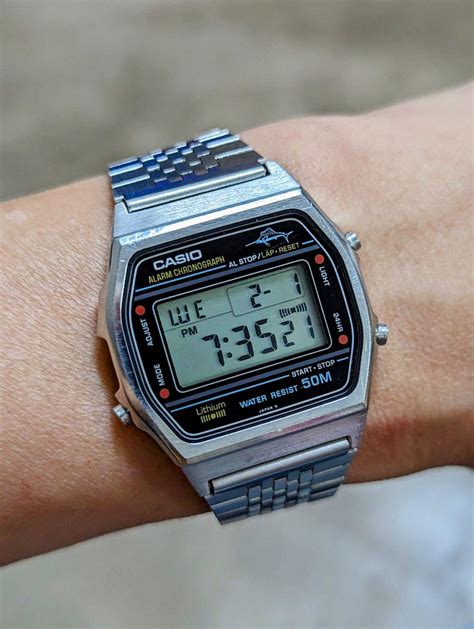 CASIO MARLIN W 36 QW 248 VINTAGE 1982 Men S Fashion Watches