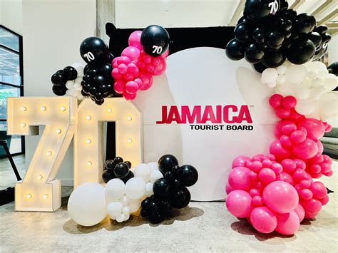 Jamaica Tourist Board celebrates 70 years with epic Times Square event