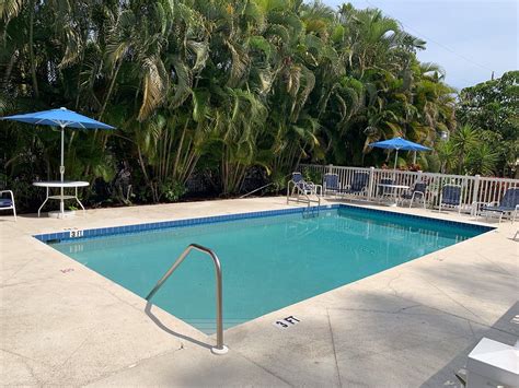 Outrigger Resort Prices And Reviews Longboat Key Fl