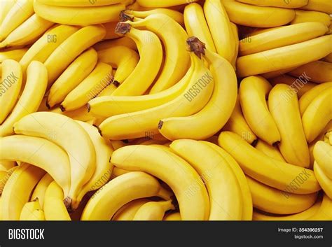 Yellow Banana Picture