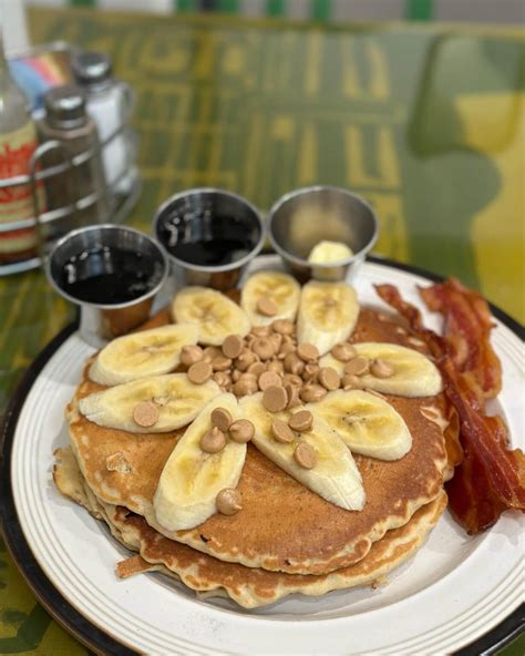 10 Best Memphis Breakfast Spots