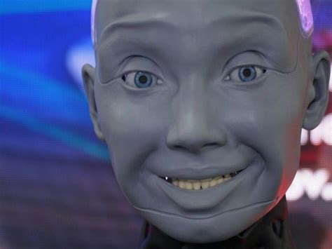 El robot Ameca Los humanos no deberían tener miedo de las