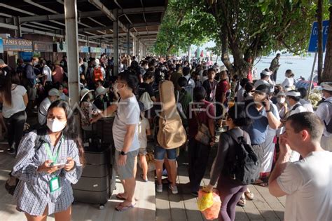 PENYEBERANGAN KE NUSA PENIDA MENINGKAT ANTARA Foto