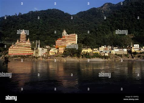 Laxman Jhula Stock Photo Alamy