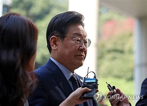 `쌍방울 대북송금` 이재명 재판부 李측 재배당 요청에 어렵다 헌법가치 저해 디지털타임스