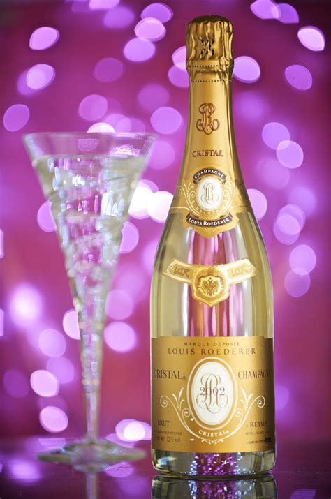 Cristal Champagne And Wedgewood Cristal Champagne Champagne Wine