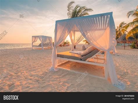 Amazing Beach Canopy Image And Photo Free Trial Bigstock