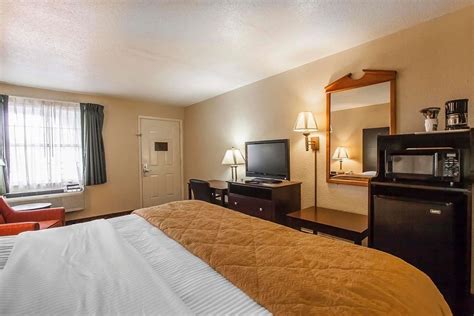 Quality Inn & Suites Covington, TN - See Discounts