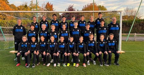 Photos Officielles Le Groupe U12 U13 Saison 2022 2023 F C