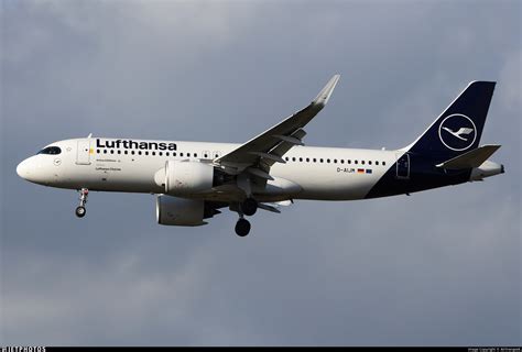 D Aijm Airbus A N Lufthansa Cityline Airlinergeek Jetphotos