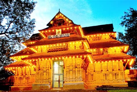 UNESCO-Heritage Temple in Kerala Vadakkunnathan Thrissur Travelberry ...