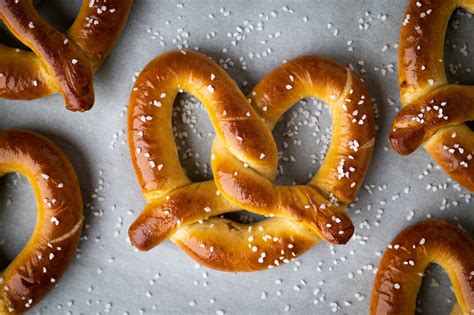 Cinnamon Sugar Soft Pretzel Recipe Without Yeast Dandk Organizer