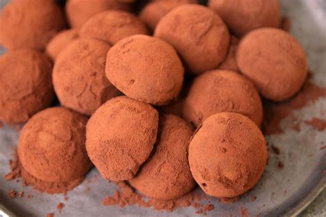 The Easiest Chocolate Truffles In The World Artofit