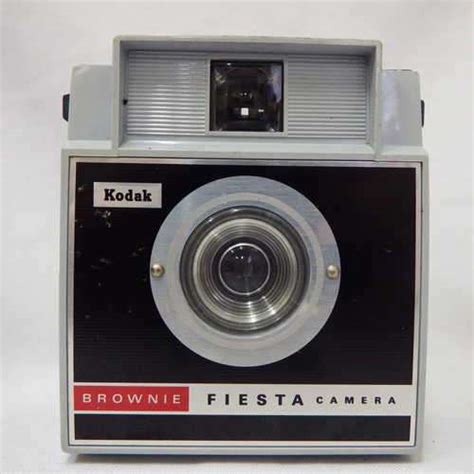 Cameras Kodak Brownie Fiesta Camera Black Face Model 1962 1966