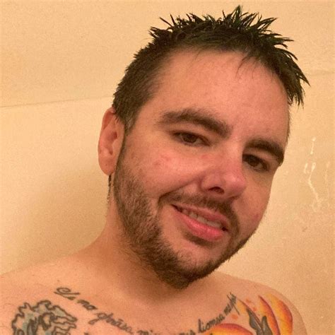 Chubby Ftm Arbryn Phoenyx Fucks Himself Hard With Thick Dildo Shemale Porn Xhamster