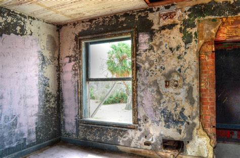 Abandoned House Galveston Tx Abandoned Mansion In Galve Flickr