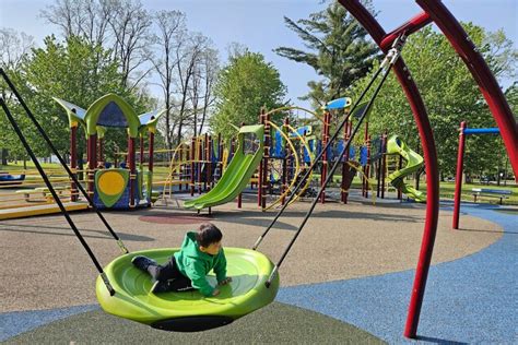 10 Parks to visit in Livonia with Kids - LittleGuide Detroit