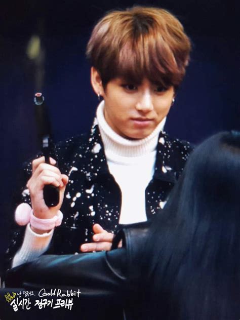 Bts With Guns🔫 Kim Taehyung Armys Amino