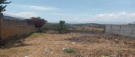 Terreno Habitacional En La Valenciana Michoac N Propiedades