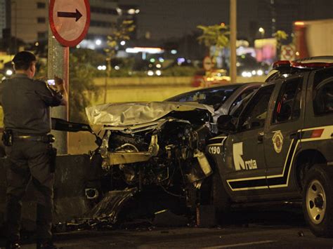 G1 Perseguição Policial Termina Em Acidente Com 5 Feridos Em Sp