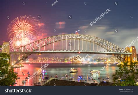 Sydney New Year Eve Fireworks Show Stock Photo 500447776 | Shutterstock