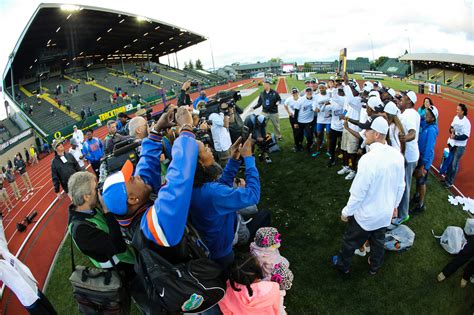 Zenfolio | Nate Barrett Photography | Best of 2016 NCAA Track and Field ...