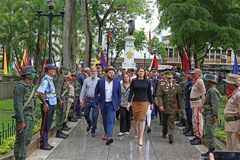 Conmemoraron Natalicio Del Libertador Simón Bolívar