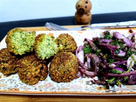 Falafel Chiftelute Din Naut Farfuria Cu Gust Retete Culinare Din