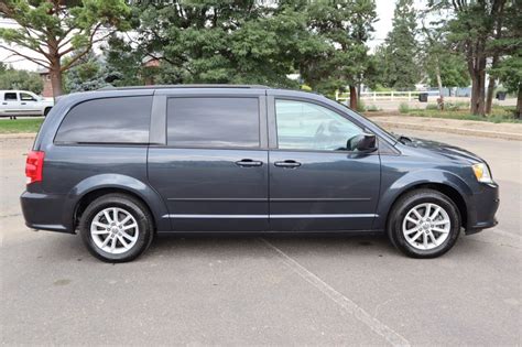 2014 Dodge Grand Caravan Photos