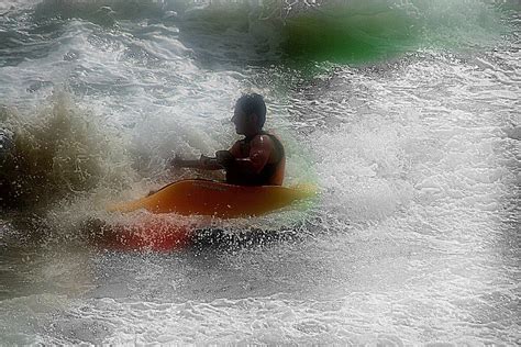 Jones Beach State Park Surf Photo by Kasey | 2:00 pm 8 Sep 2012