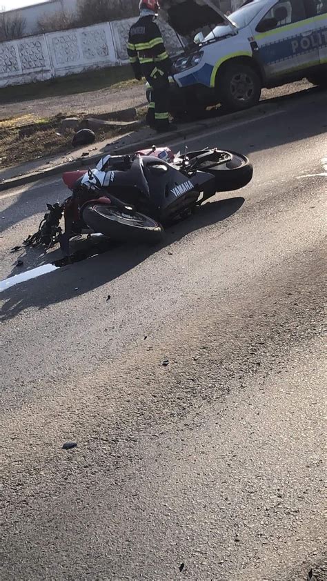 Nu scoate casca în cazul unui accident Clubul Moto Doomstriker vă