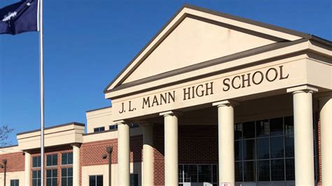 Teen Accused Of Making Social Media Threat To Jl Mann High School