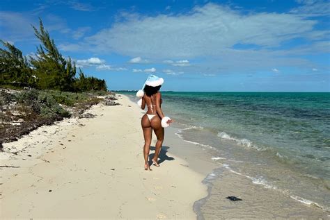 Saweetie Sexy Curves Big Ass Bikini Hot Celebs Home