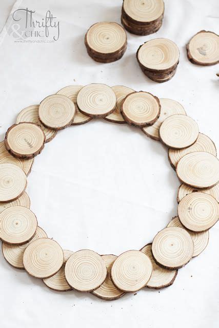 5 Minute Diy Wood Slice Wreath Tutorial Artofit