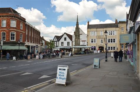 Glastonbury Town Centre | Glastonbury town, Glastonbury, Towns