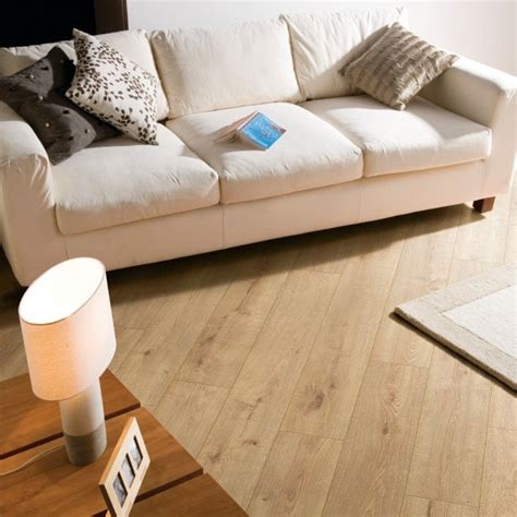 Liberty Floors Wide 8mm Watergate Oak Laminate Flooring 9105 Leader