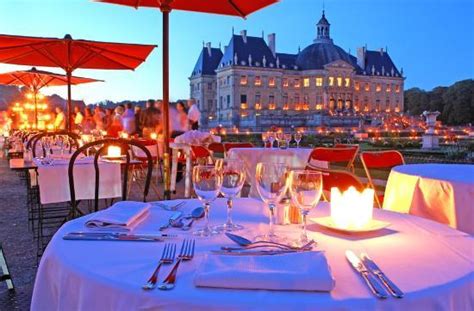 Fontainebleau Restaurants Pres Du Chateau Chateau U Montellier