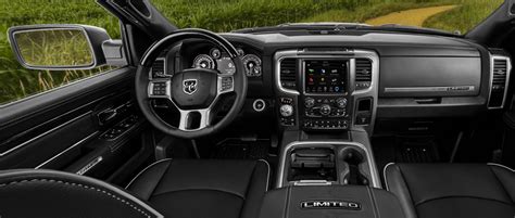 2018 RAM 1500 Pickup Truck Interior Gallery | RAM Trucks Canada