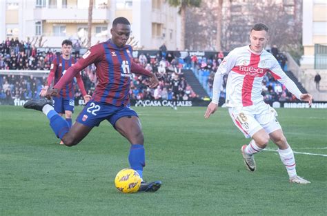 Las mejores imágenes del Eldense Huesca 0 0