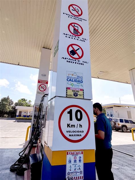 Adecuado acceso a una estación de servicio Cámara de Empresarios del