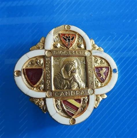 Dioc Se De Cambrai Broche Insigne Religieux Arthus Bertrand Eur